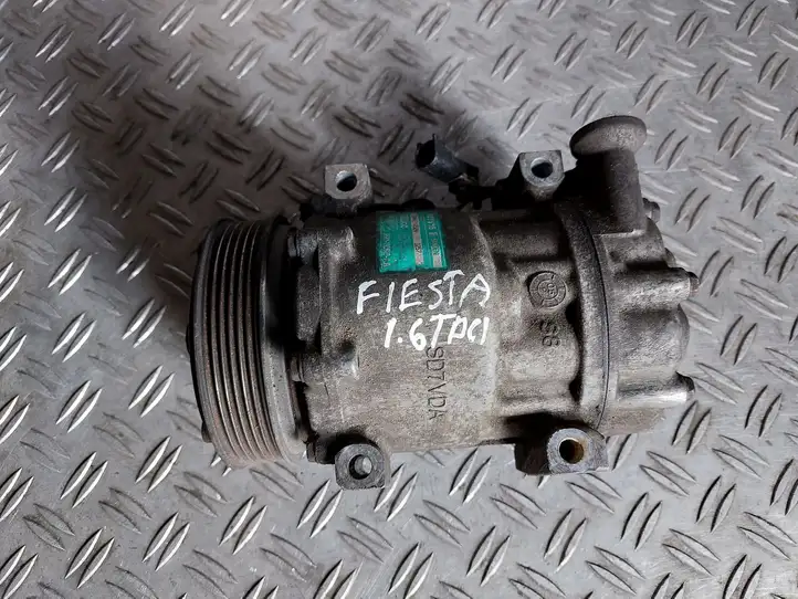 Ford Fiesta (2006 - 2008) 5S6119D629AA Компрессор (насос) кондиционера воздуха — фото 2