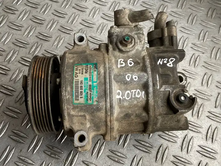 Volkswagen PASSAT B6 (2005 - 2010) 1K0820803S Компрессор (насос) кондиционера воздуха — фото 1