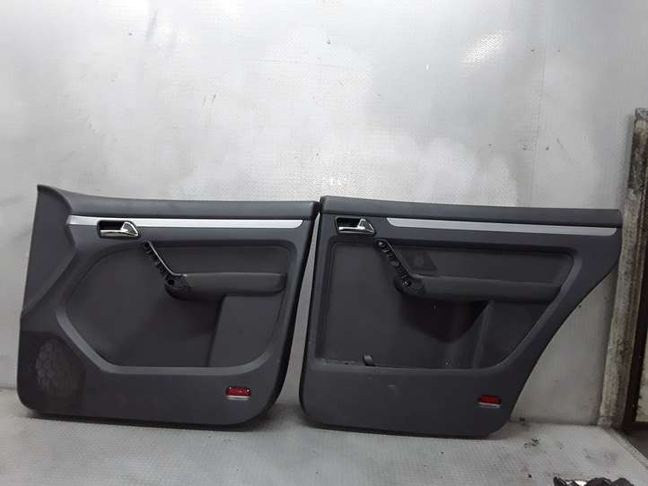 Volkswagen Touran I (2003 - 2010)   Комплект отделки дверей
