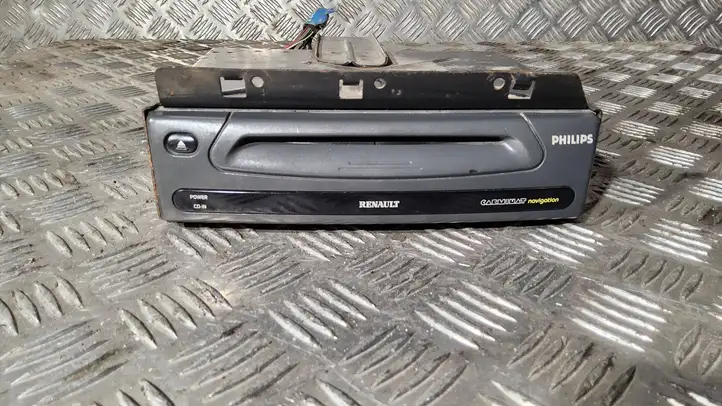 Renault Scenic I (1996 - 2003) 7700437567 Магнитола / мультимедийная система — фото 1