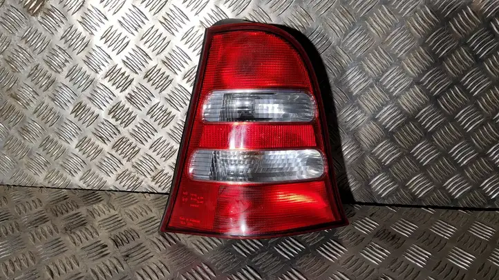 Mercedes-Benz A W168 (1997 - 2004) 1688202764L Задний фонарь в кузове — фото 1