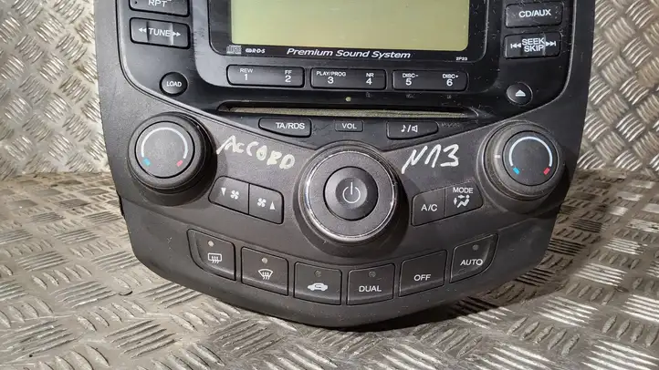 Honda Accord (2003 - 2007) 39175SEAE220M1 Магнитола / мультимедийная система — фото 3