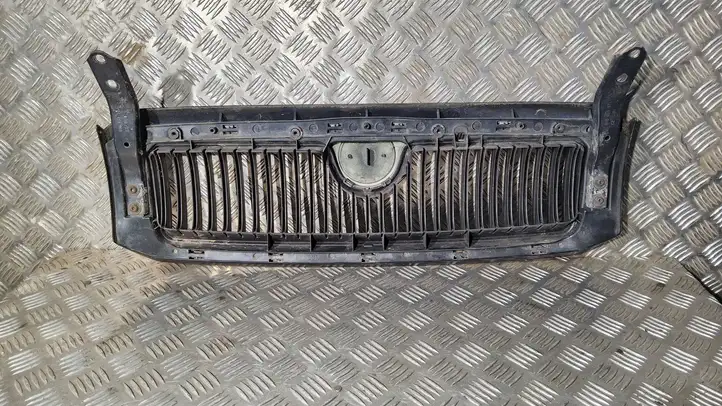 Skoda Fabia Mk1 (6Y) (1999 - 2007) 6Y0853668 Передняя решетка — фото 3