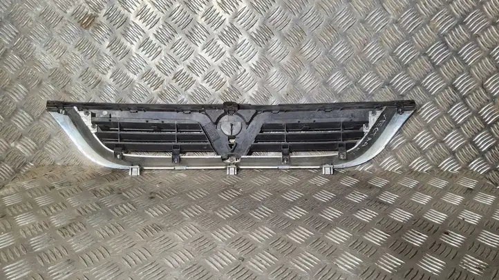 Opel Vectra B (1999 - 2002) 90505727 Передняя решетка — фото 3