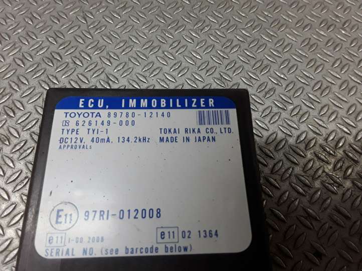 Toyota Corolla E120 E130 (2000 - 2004)  8978012140 Блок управления иммобилайзера