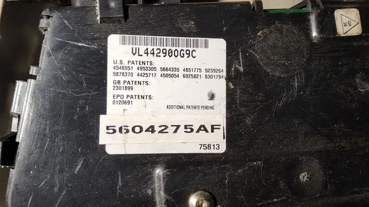 Jeep Grand Cherokee (WJ) (1998 - 2004) VF9822824435 Передняя подсветка — фото 2