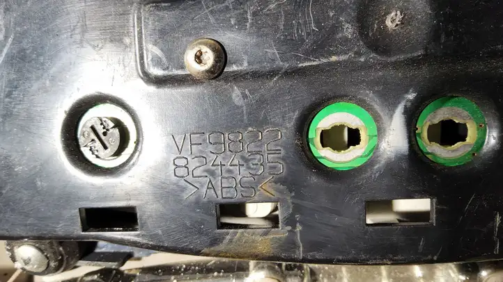 Jeep Grand Cherokee (WJ) (1998 - 2004) VF9822824435 Передняя подсветка — фото 4