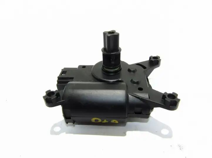 Opel Astra H (2004 - 2009) Двигатель задвижки потока воздуха — фото 3