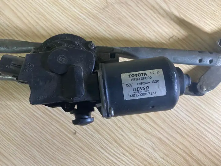 Toyota Corolla Verso AR10 (2004 - 2009) 851100F020 Комплект механизма стеклоочистителей — фото 2