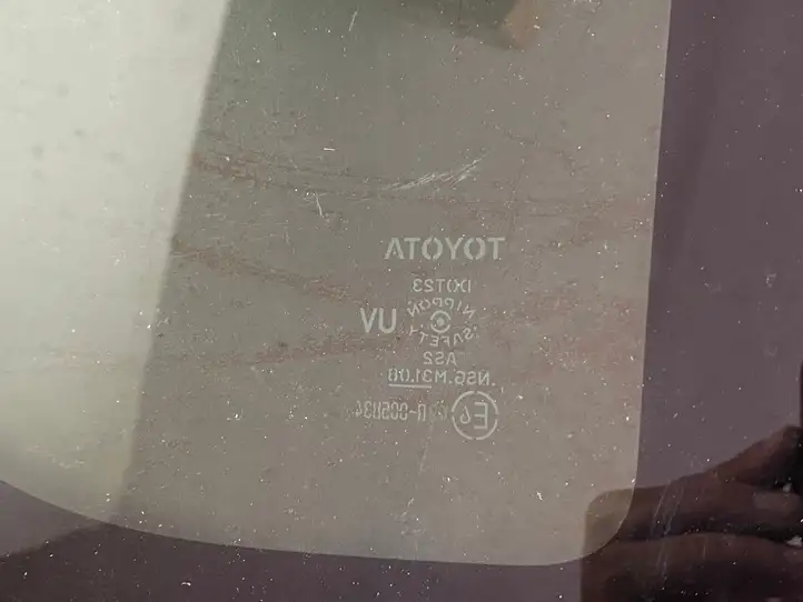 Toyota RAV 4 (XA40) (2012 - 2018) Заднее боковое стекло — фото 3