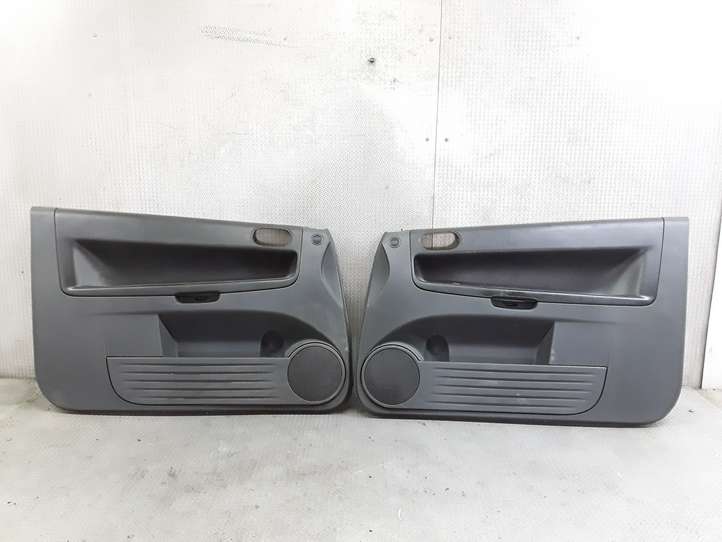 Mitsubishi Colt (2004 - 2008)   Комплект отделки дверей