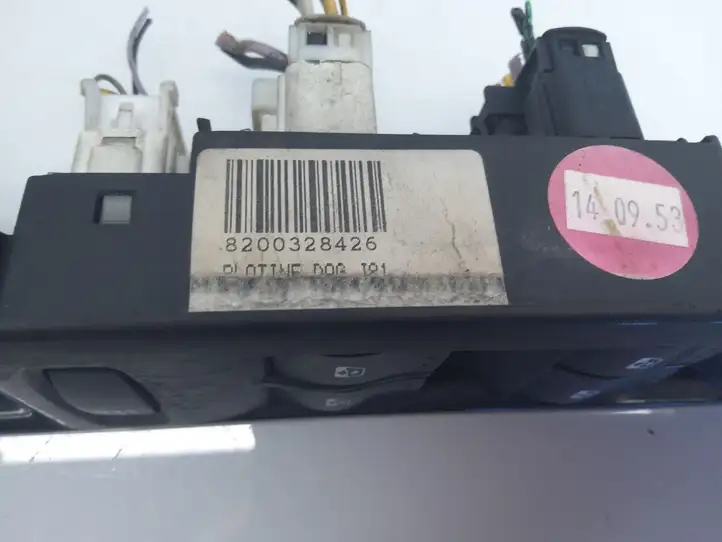 Renault Espace - Grand espace IV (2004 - 2014) 82003284226 Блок кнопок стеклоподъемников — фото 3