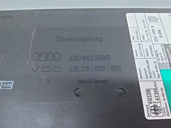 Audi A6 S6 C5 4B (1997 - 2001) 4B0962258D Модуль комфорта — фото 2