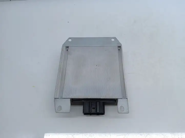 Audi A4 S4 B6 8E 8H (2000 - 2006) 8E9035223 Усилитель звука — фото 3