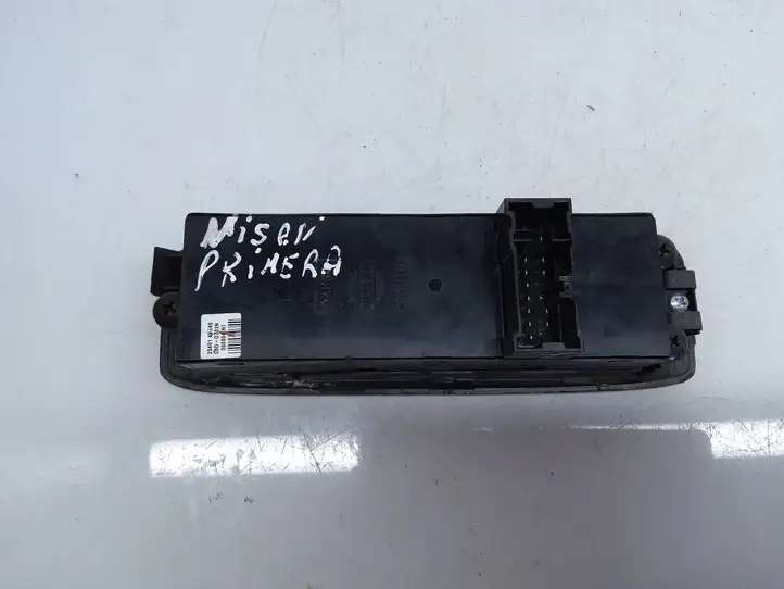 Nissan Primera (2001 - 2008) 25401AV640 Блок кнопок стеклоподъемников — фото 3