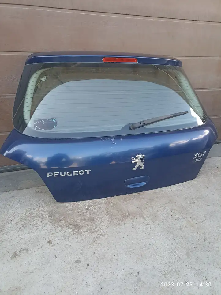 Peugeot 307 CC (2001 - 2005) Крышка багажника — фото 1