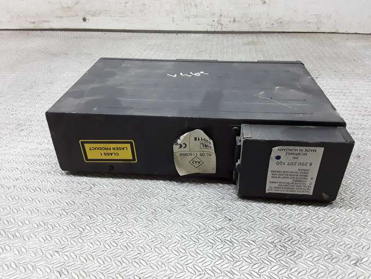 Renault Espace -  Grand espace IV (2004 - 2014)  8200207100 CD/DVD чейнджер
