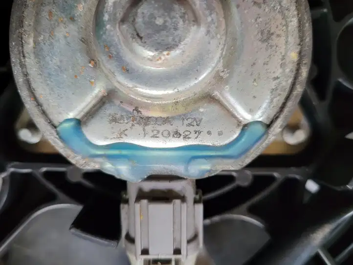 Nissan Leaf I (ZE0) (2010 - 2017) 214813NA0A Дифузор радиатора — фото 9