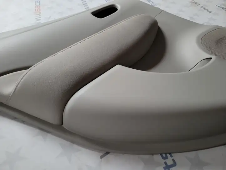 Nissan Leaf I (ZE0) (2010 - 2017) 829233NA0A Обшивка задней двери — фото 7