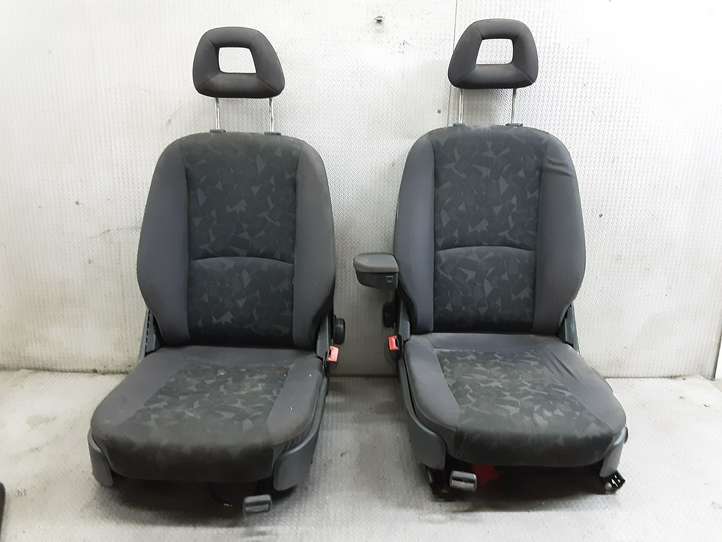 Mercedes-Benz Vaneo W414 (2001 - 2005)   Комплект отделки дверей