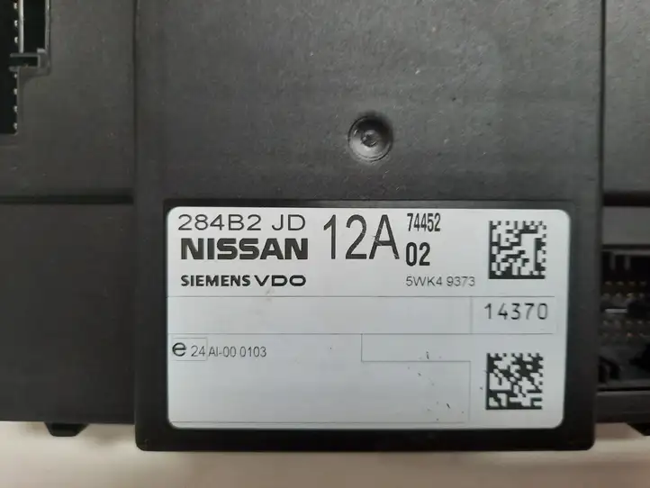 Nissan Qashqai (2006 - 2010) 284B2JD Модуль комфорта — фото 4