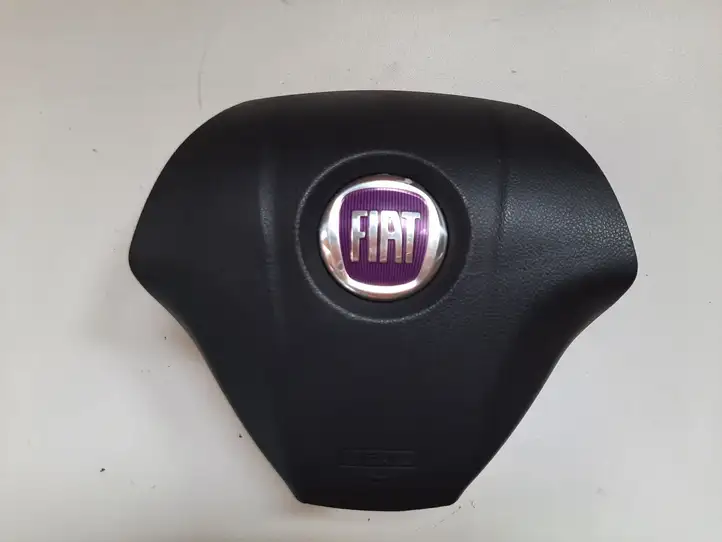 Fiat Fiorino (2008 - 2014) Подушка безопасности руля — фото 3