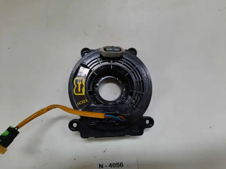 Chevrolet Captiva (2011 - 2013) 20982765 Контактное кольцо SRS — фото 3
