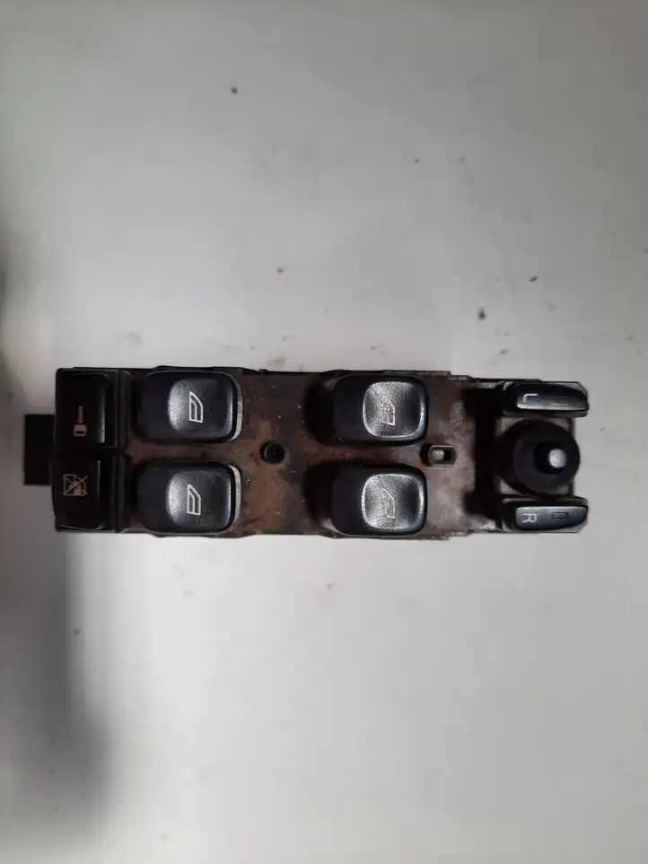 Volvo V70 (2004 - 2007) 30739980 Кнопка стеклоподъемников — фото 3