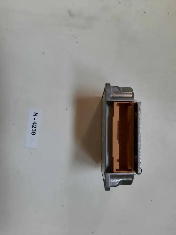 Hyundai Tucson JM (2004 - 2009) 959102E400 Блок управления SRS — фото 2