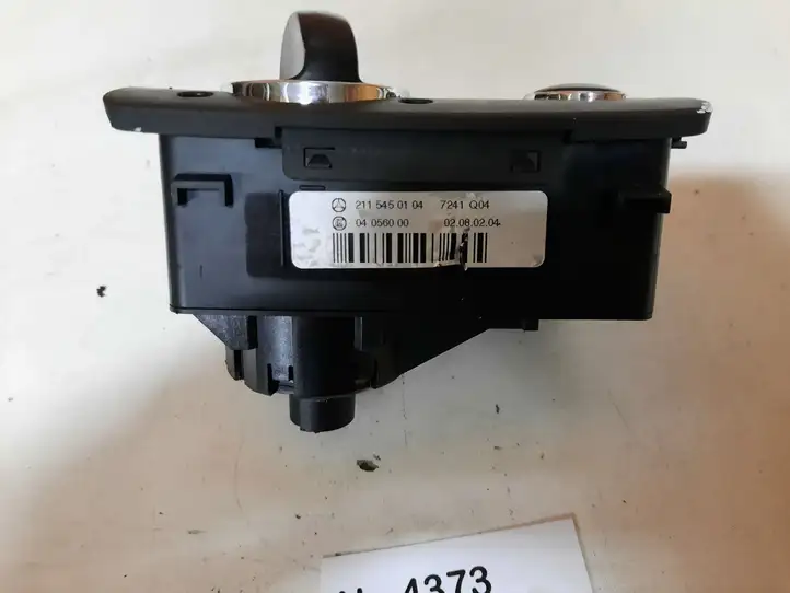 Mercedes-Benz E W211 (2002 - 2009) 2115450104 Включатель фонарей — фото 2