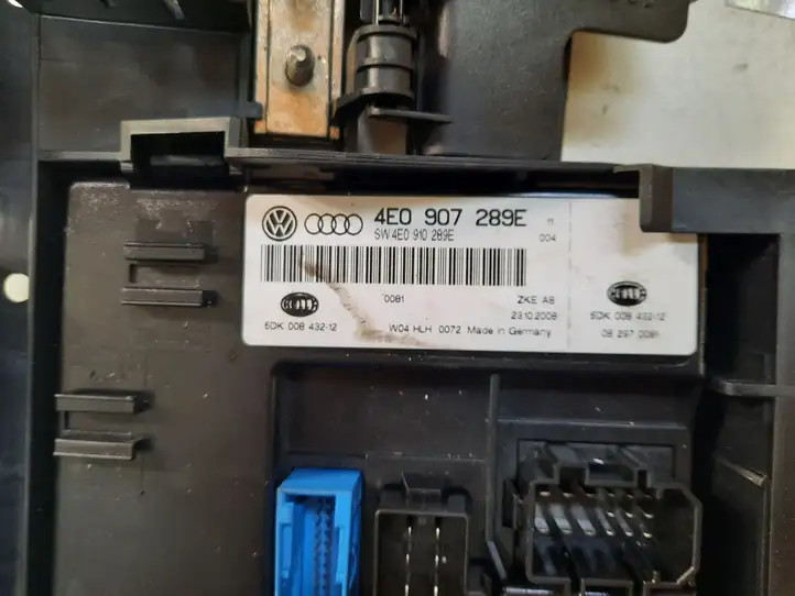 Audi A8 S8 D3 4E (2007 - 2010) 4E0907289E Модуль комфорта — фото 3
