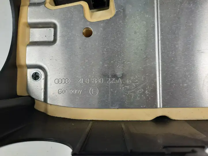 Audi Q7 4L (2005 - 2009) 4L0880225A Обшивка рулевой колонки — фото 3