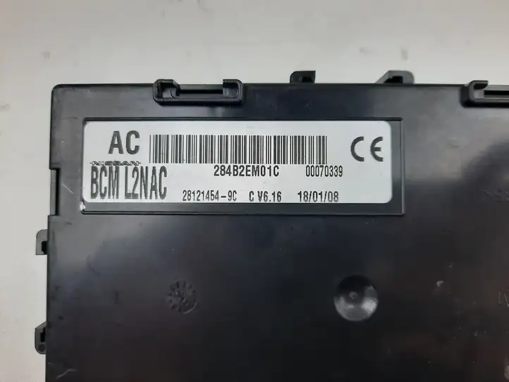 Nissan Note (E11) (2006 - 2014) 284B2EM01C Модуль комфорта — фото 2