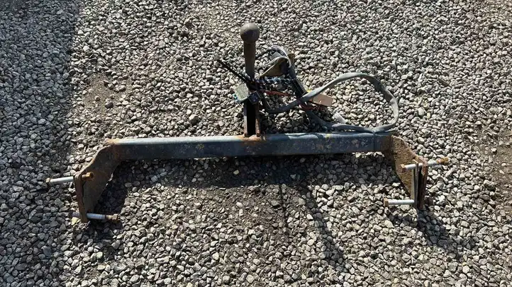 Dodge Caliber (2006 - 2012) Комплект буксировочного крюка — фото 1