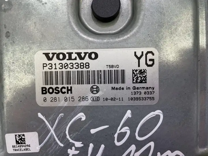 Volvo XC60 (2008 - 2013) P31303388 Блок управления двигателем (ЭБУ) — фото 2