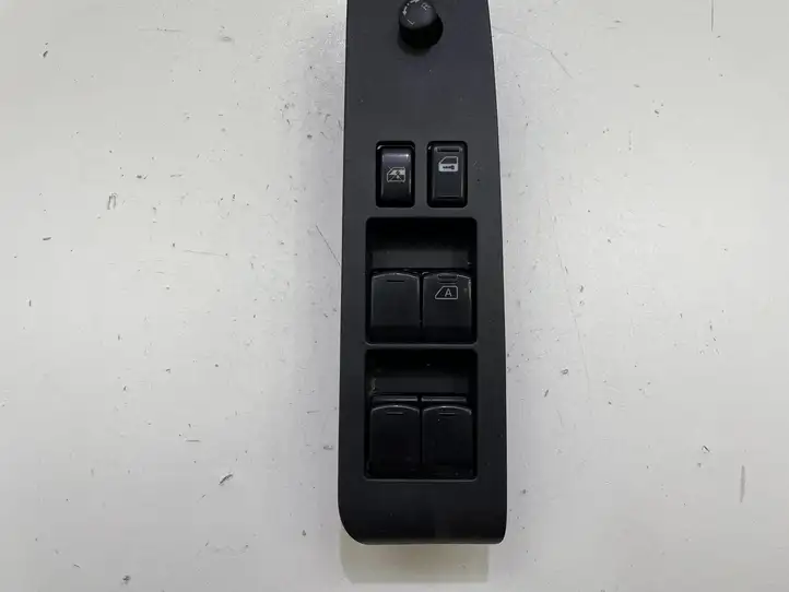 Nissan X-Trail T31 (2007 - 2014) 25401JH100 Блок кнопок стеклоподъемников — фото 3