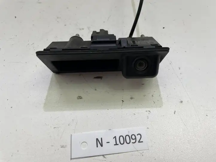 Volkswagen PASSAT B6 (2005 - 2010) 5N0827566 Ручка крышки багажника — фото 2