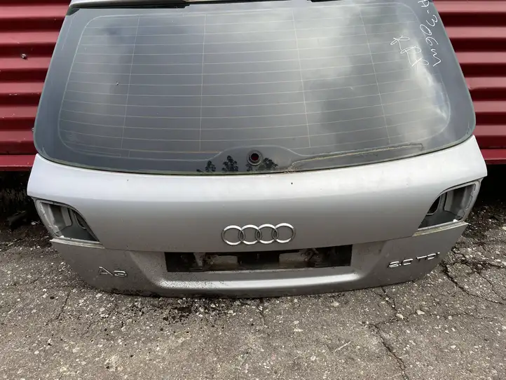 Audi A3/S3 8P (2004 - 2008) Крышка багажника — фото 2
