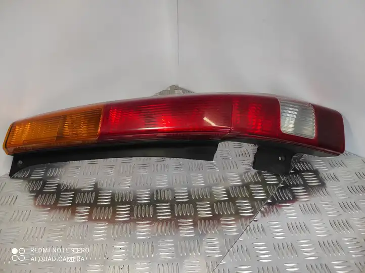Honda CR-V (2004 - 2006) 335ASCAG00 Задний фонарь в кузове — фото 1