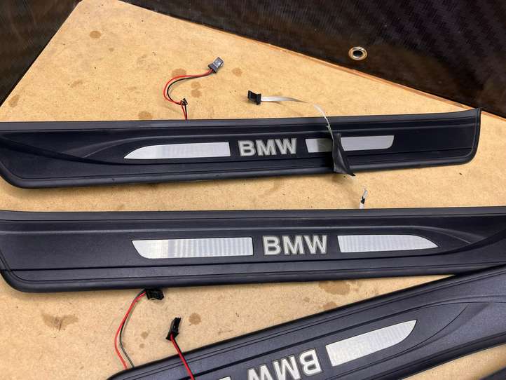 BMW 5 GT F07 (2010 - 2017)  7193474 Другая деталь отделки порогов/ стоек
