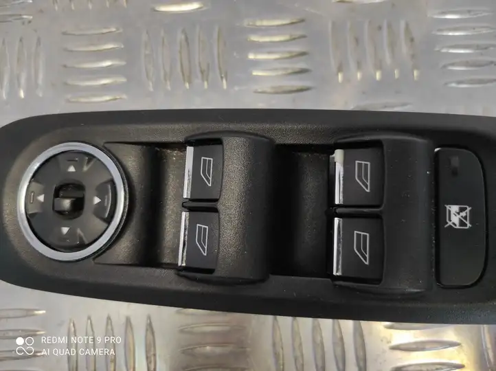 Ford S-MAX (2006 - 2010) A2312770028 Кнопка стеклоподъемников — фото 3