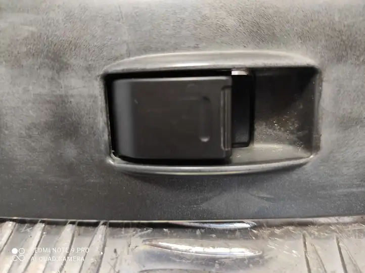 Toyota Yaris (1999 - 2003) Блок кнопок стеклоподъемников — фото 3