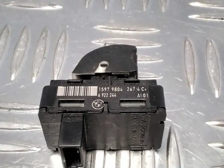 BMW 5 E60 E61 (2004 - 2010) 15979804 Кнопка стеклоподъемников — фото 3