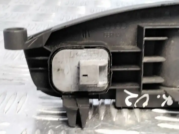 Audi A4 S4 B6 8E 8H (2000 - 2006) 8E1867171 Накладка кнопки стеклоподъемника — фото 5