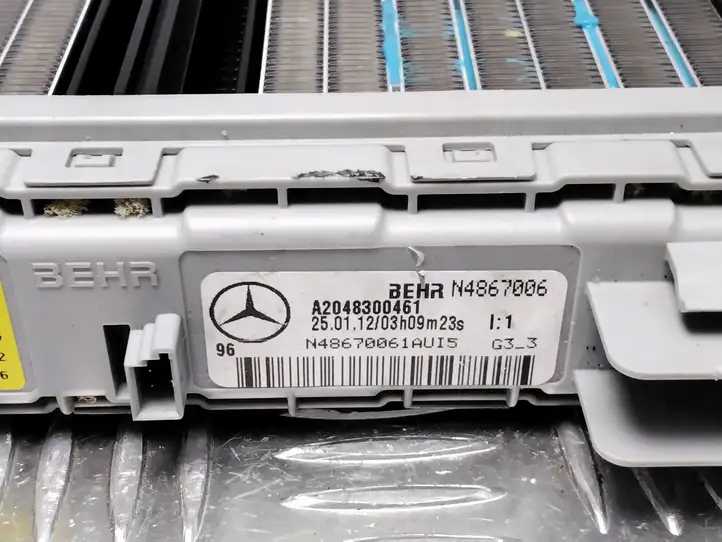 Mercedes-Benz C W204 (2007 - 2014) A2048300461 Электрический отопитель салона — фото 2