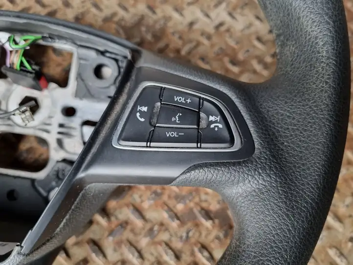 Ford Focus (2015 - 2019) F1EB3600CG Руль — фото 2
