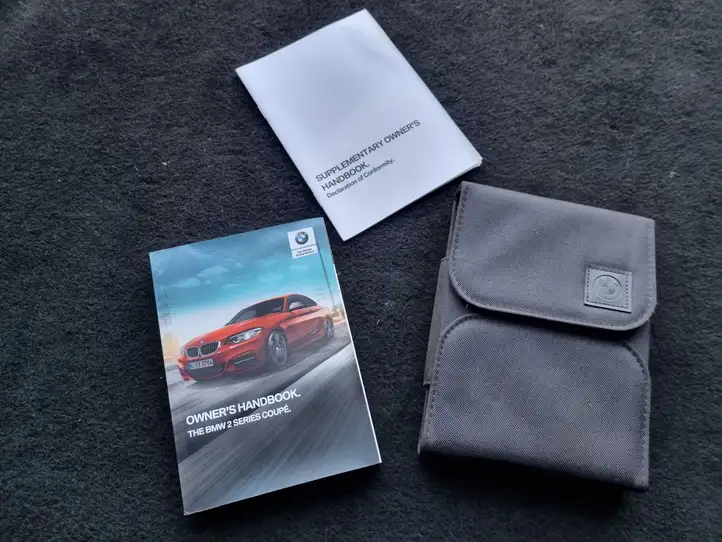 BMW 2 F22 F23 (2017 - ) Сервисная книжка — фото 1
