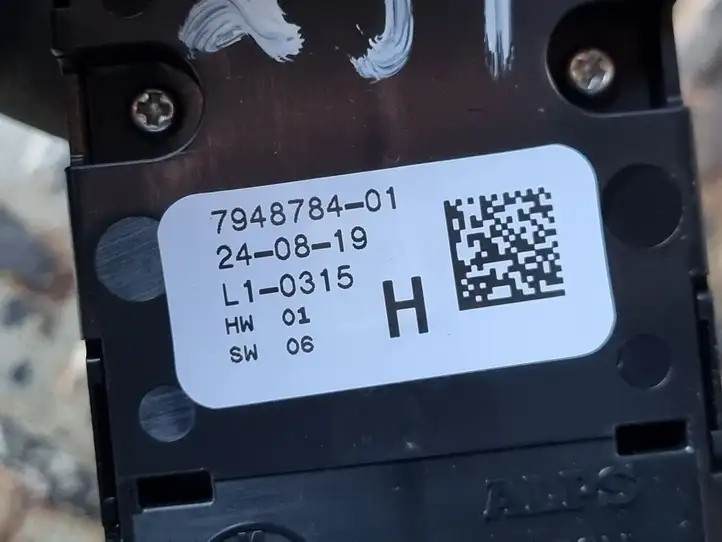 BMW 3 G20 G21 (2019 - ) 7948784 Кнопка стеклоподъемников — фото 6