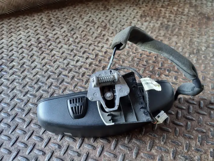 Mercedes-Benz C W204 (2007 - 2014) Салонное зеркало заднего вида — фото 3
