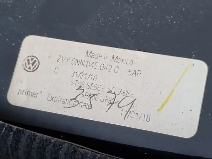 Volkswagen Tiguan Allspace (2017 - ) 5NN845042C Заднее боковое стекло — фото 3